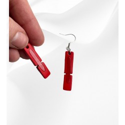 BOUCLES D'OREILLES EN CUIR ROUGE EN FORME DE TUBE FAITS MAIN À JUILLAC EN CORREZE