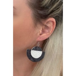 boucle d'oreille artisanale portées