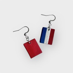 Boucles d'oreilles en cuir bleu blanc rouge vue de dos de face