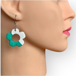 accessoires en cuir portés