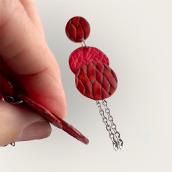 BIJOU ARTISANAL CUIR VUE DE PROFIL -BRIVE