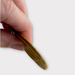 BOUCLES D'OREILLES EN CUIR VUE DE PROFIL