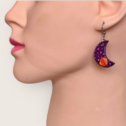 BIJOUX CUIR ASYMÉTRIQUES PORTÉS