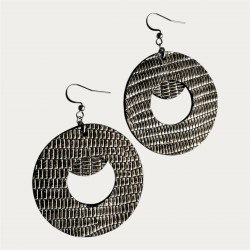 BOUCLES D'OREILLES EN CUIR ARGENTÉ VUE DE DOS