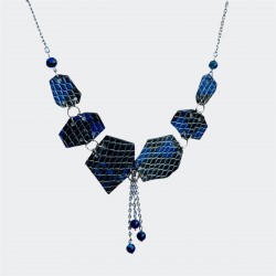 Collier artisanal bleu écailles en cuir