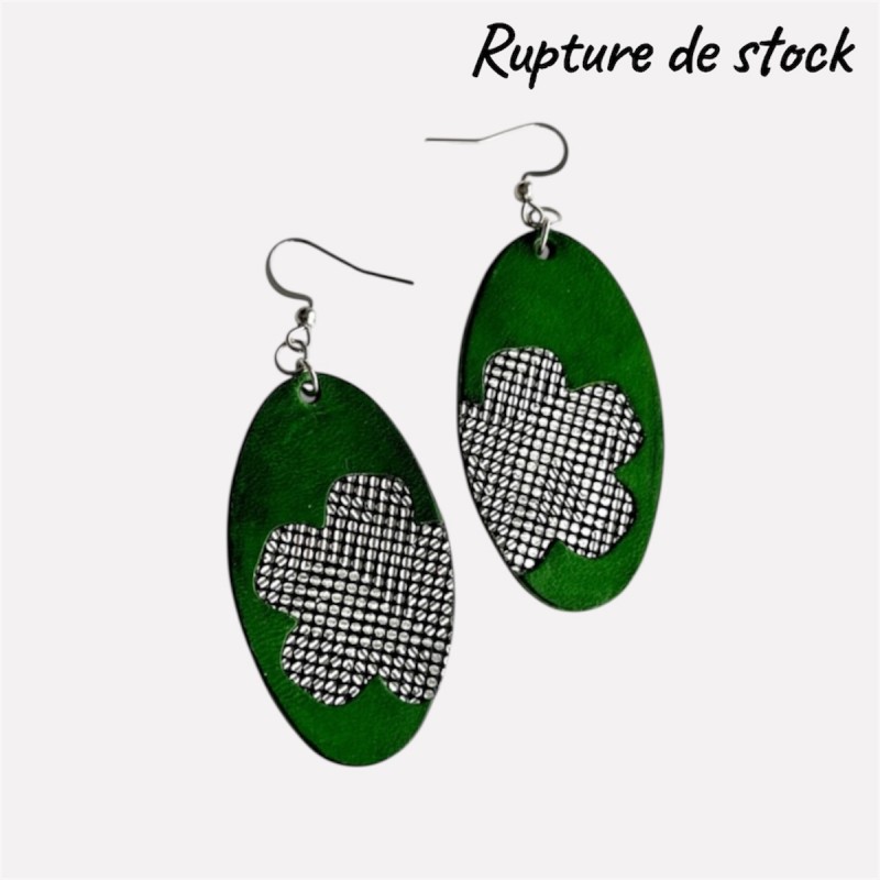 Créoles ovales en cuir vert avec mention rupture de stock
