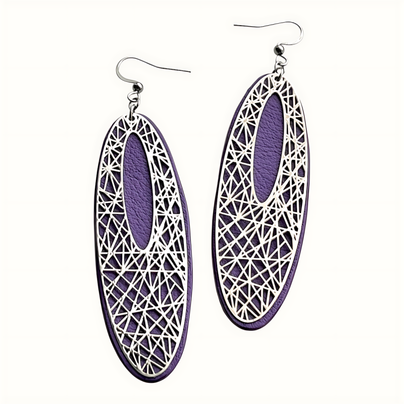 Grandes créoles en cuir mauve en forme de goutte