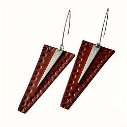 Boucles d'oreilles en cuir véritable embossées fabriquées en Corrèze à Juillac